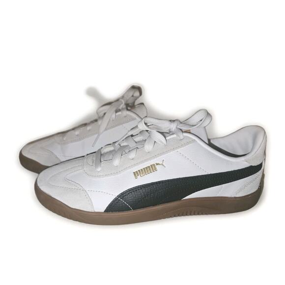 New Women's PUMA Club 5v5 Suede JR Sneaker White Black Gum Bottoms US Size 8 - Picture 2 of 10